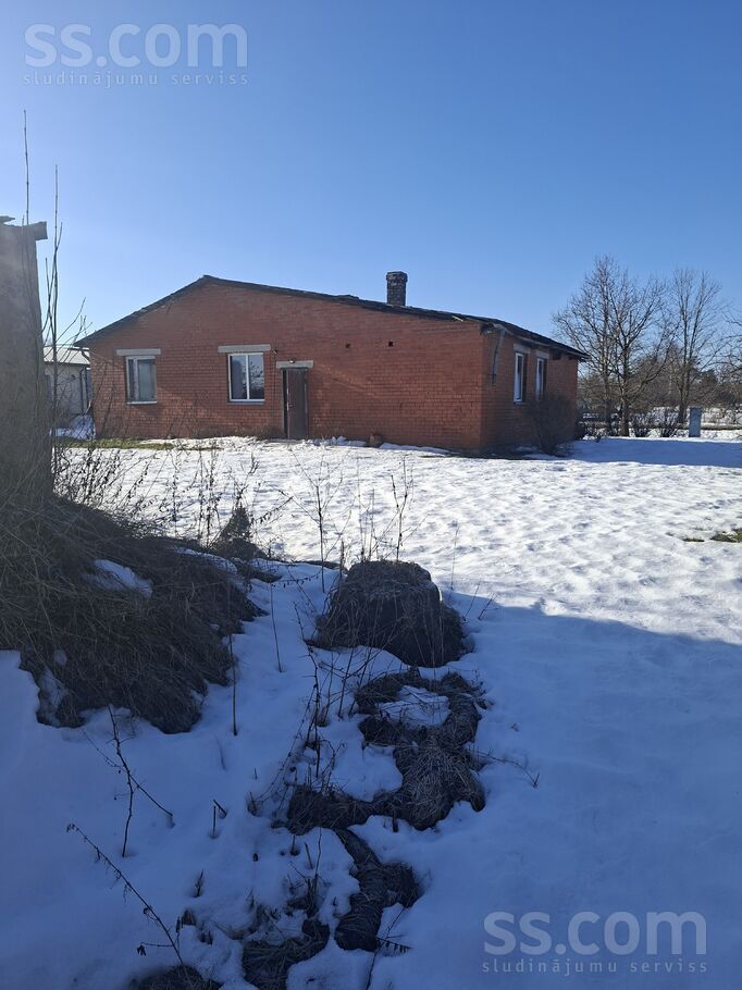 Bērzu iela 1, Jaunsilavas, Preiļi un raj., Turku pag. — maja