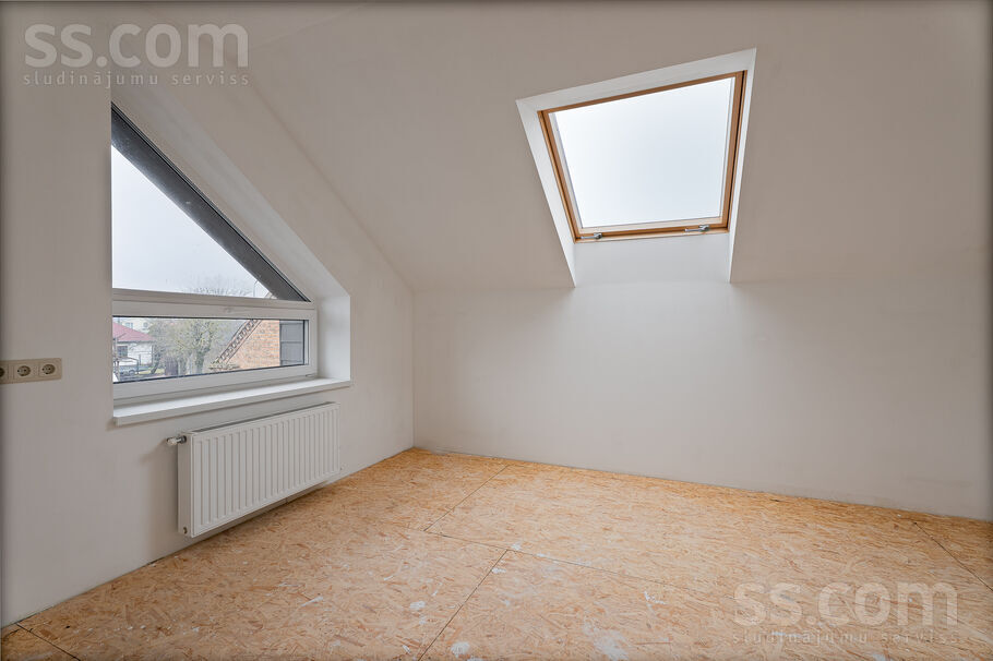 Rūpniecības iela 19, Jelgava un raj., Jelgava — maja