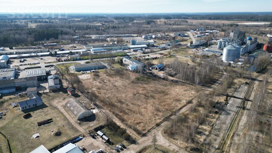 Krautuves 3, Valmiera un raj., Valmiera — zeme