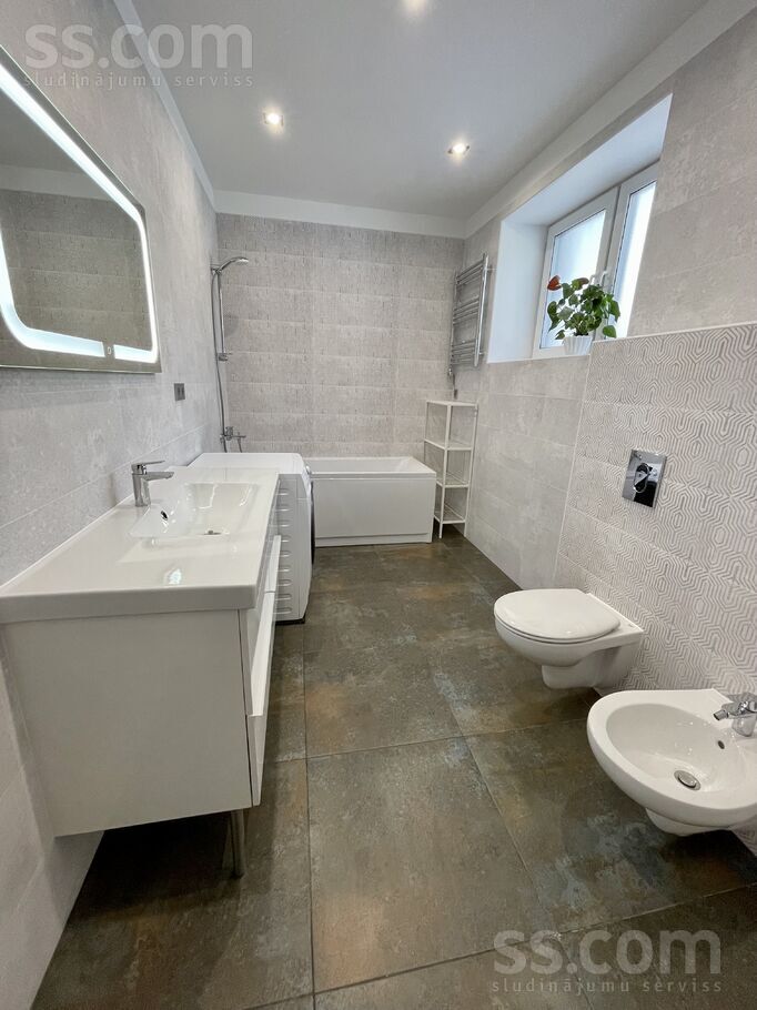 Sporta 2-1, Preiļi un raj., Preiļi — maja