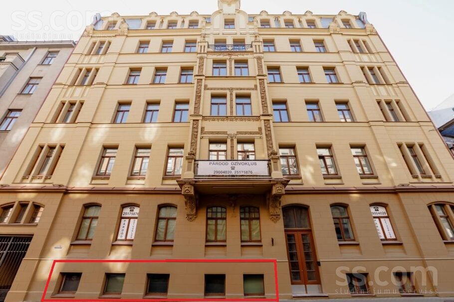 Lāčplēša 24, Rīga, centrs — telpa