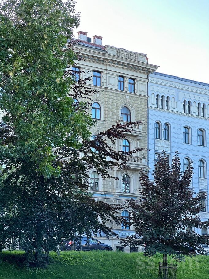 Meierovica bulv. 4, Rīga — dzivoklis