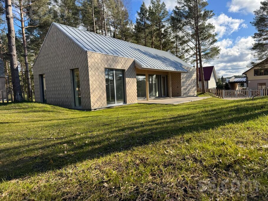 Brīvības iela 42, Liepāja un raj., Pāvilosta — maja