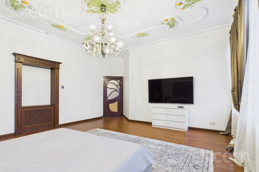 Brīvības 105, Rīga — dzivoklis