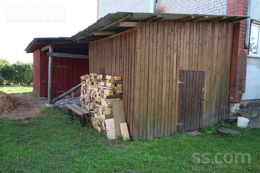 Ezerkrasta 1, Blonti, Ludza un raj., Blontu pag. — dzivoklis