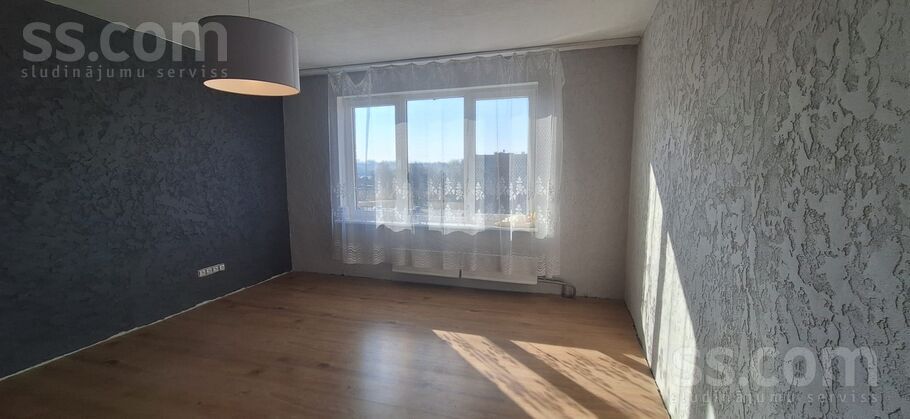 Gaismas 4, Daugavpils un raj., Daugavpils — dzivoklis