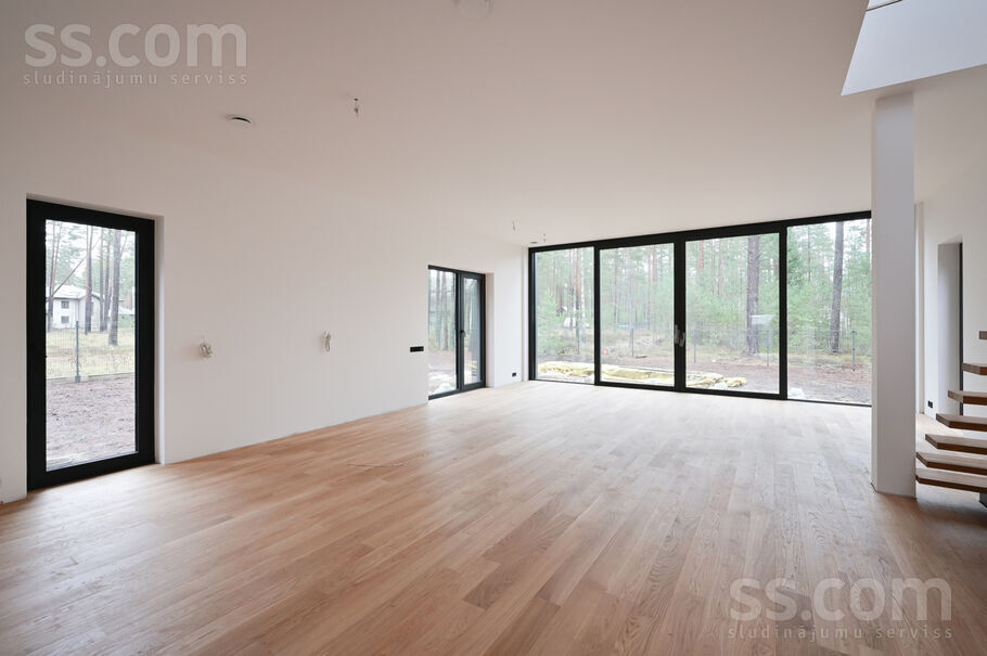 Ričarda 100, Baltezers, Rīgas rajons, Ādažu nov. — maja