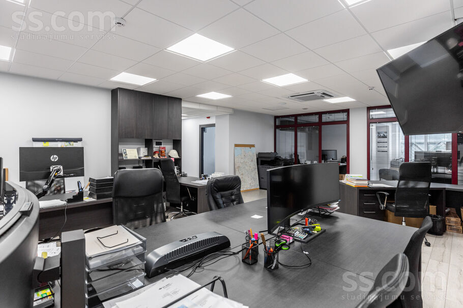 Sadovņikova 21, Rīga — birojs