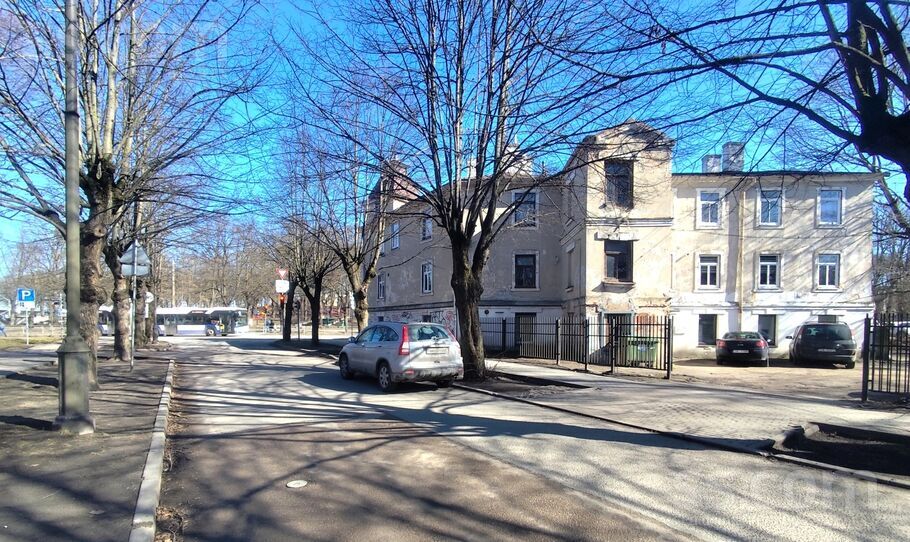 Pērnavas 52, Rīga — dzivoklis