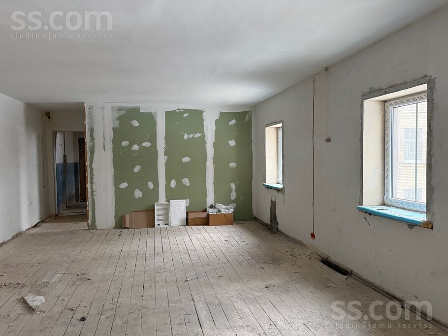 Zemgala gatve 77, Rīga, Teika — telpa