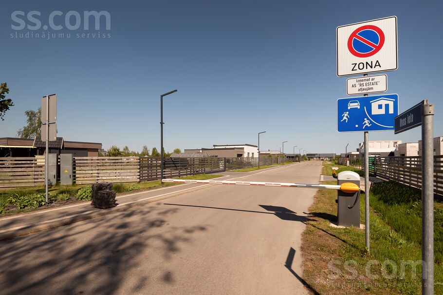 Lijas iela 3, Vīkuļi, Rīgas rajons, Babītes pag. — zeme