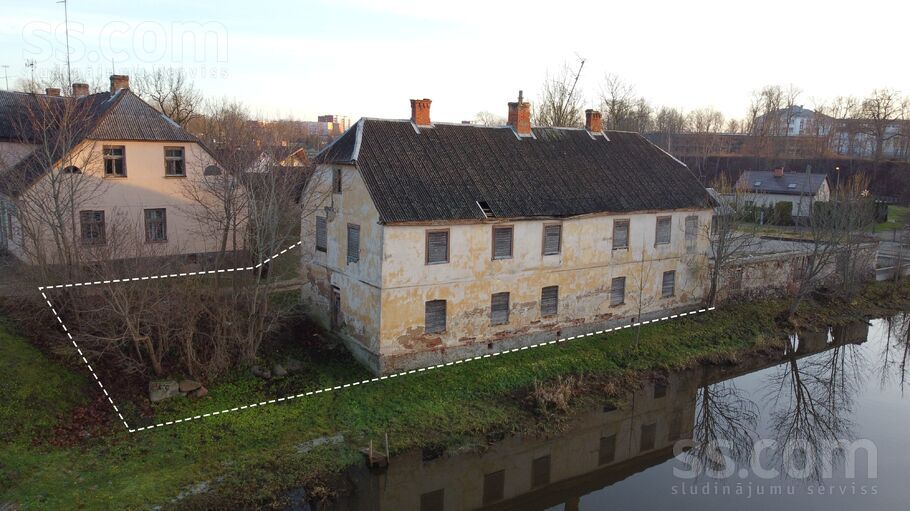 Brīvības iela 2b, Dobele un raj., Dobele — maja