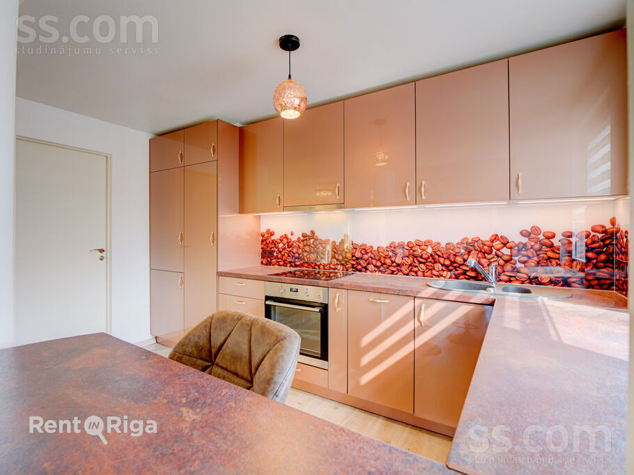 Leona Paegles iela 28, Jūrmala — dzivoklis