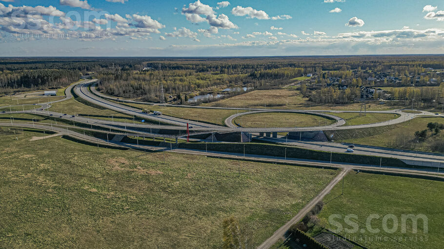 Mākslinieki, Katlakalns, Rīgas rajons, Ķekavas pag. — zeme