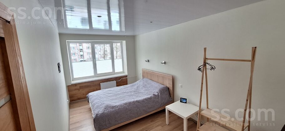 Jatnieku 76, Daugavpils un raj., Daugavpils — dzivoklis