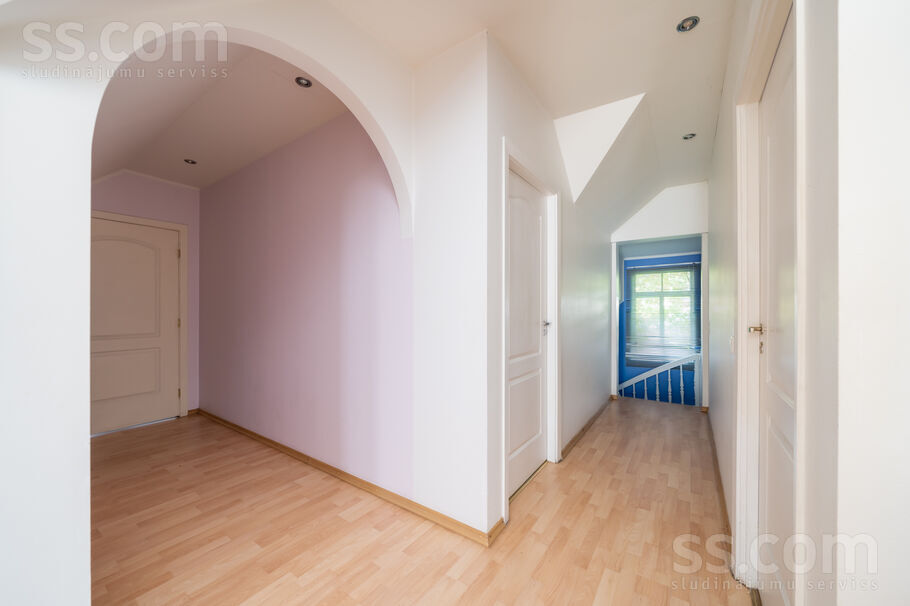 Meža prospekts 61, Jūrmala — maja