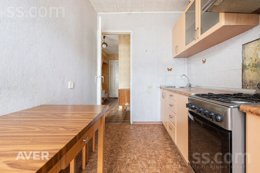 Asteru 12, Jelgava un raj., Jelgava — dzivoklis