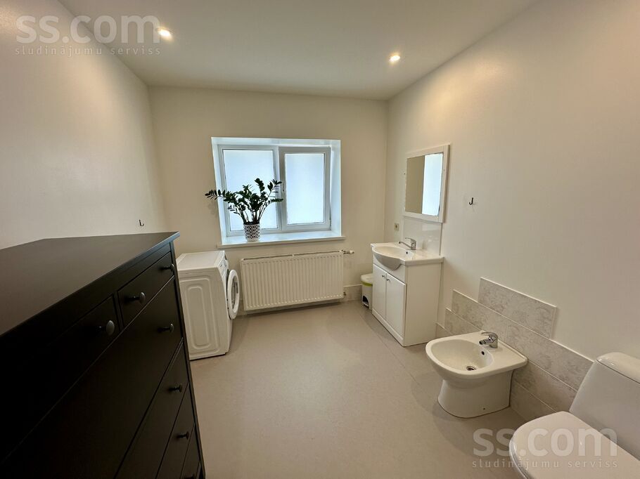 Pulkveža Brieža 109b, Rīgas rajons, Sigulda — maja