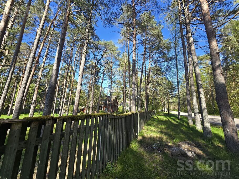 Meža prospekts 101a, Jūrmala — zeme