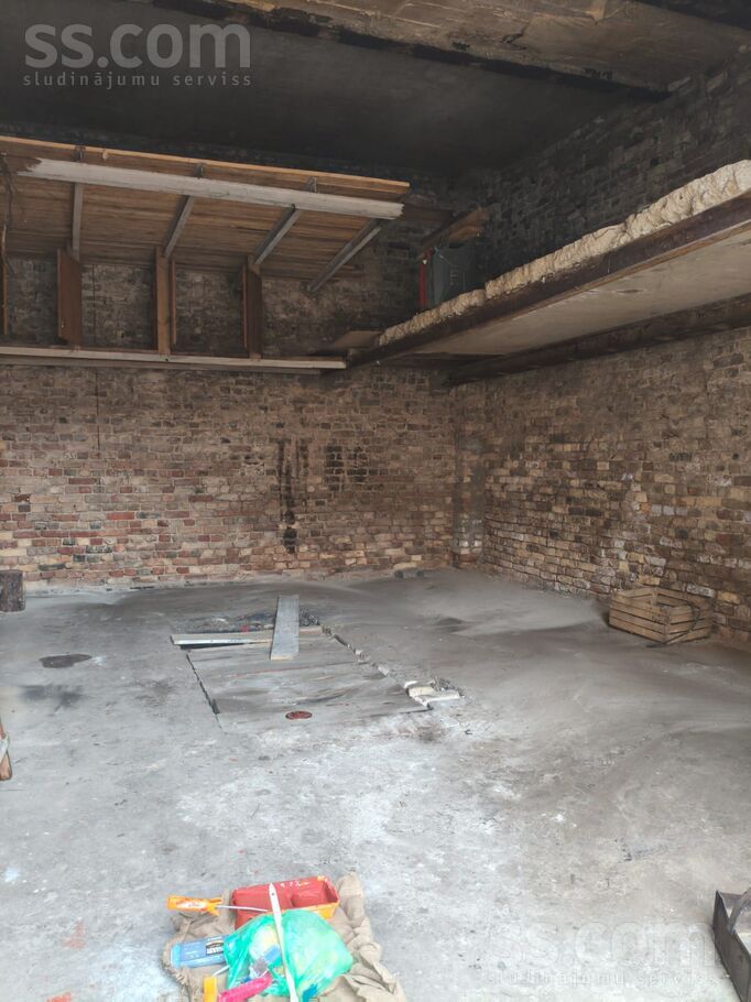 Valmieras 21, Rīga, centrs — telpa