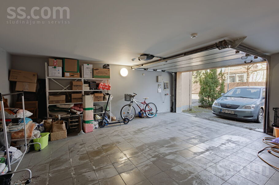 Jūrkalnes 75, Rīga — maja