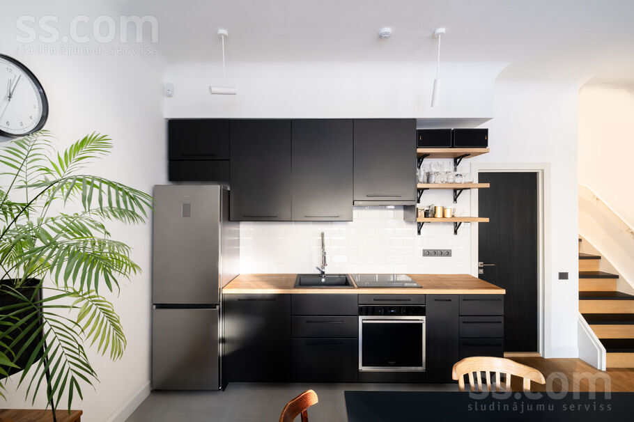 Mūrnieku 12a, Rīga — dzivoklis