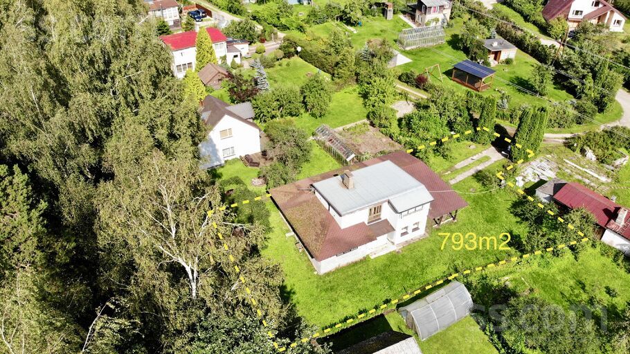 Dārziņu Dīķu iela 3, Ogre un raj., Ogre — maja