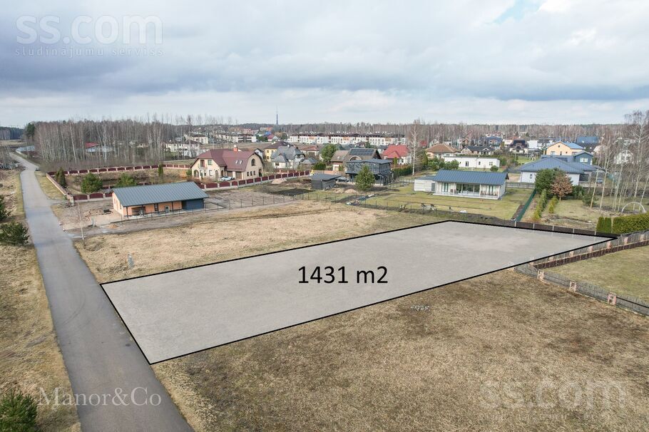 Āraišu 11, Rīgas rajons, Baloži — zeme