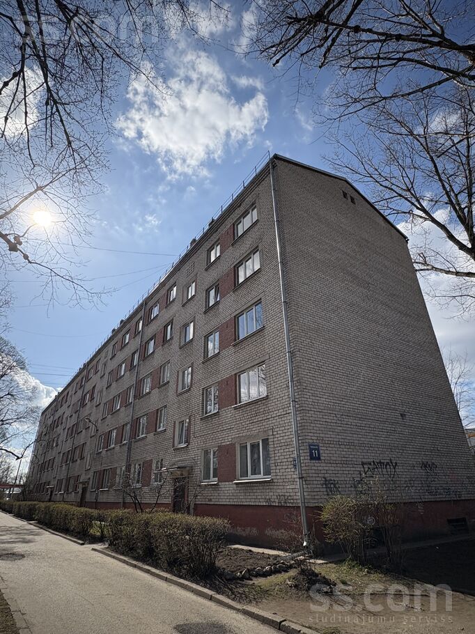 Dzelzavas 11, Rīga — dzivoklis