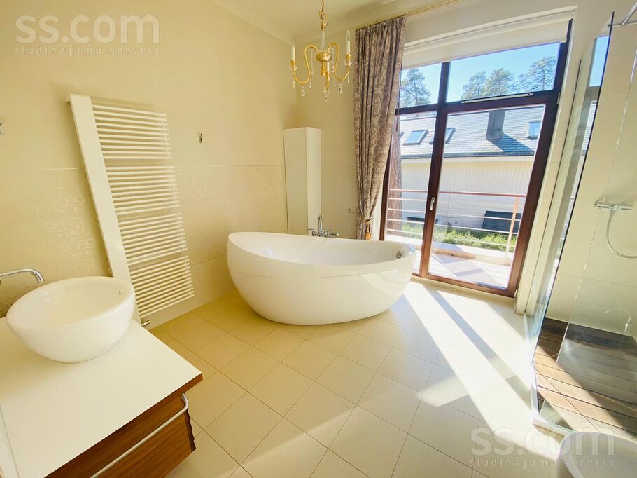 29 linia 1, Jūrmala — maja