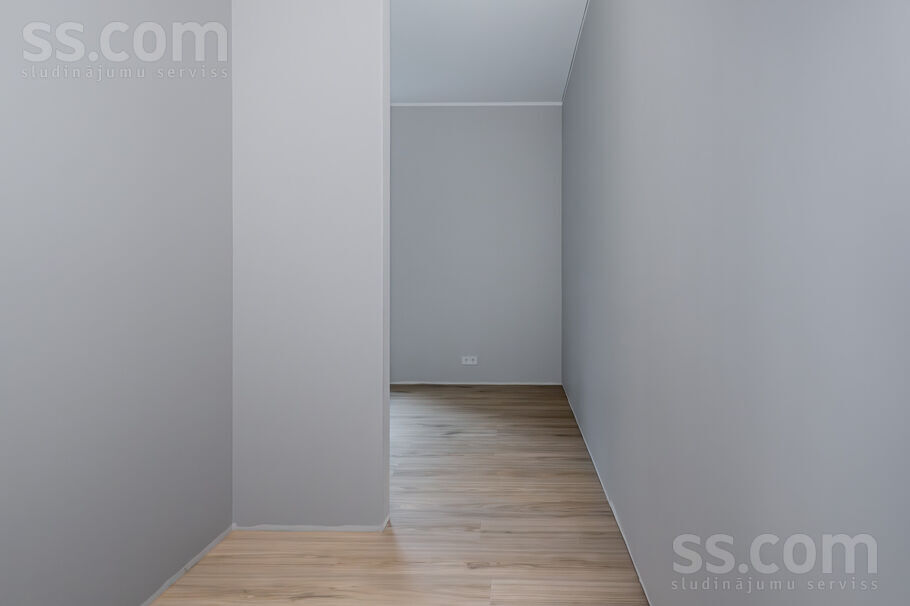 Melleņu iela 14, Ogre un raj., Ogre — maja