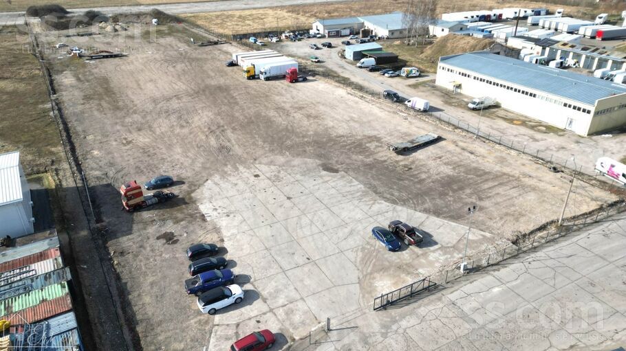 Vējstūru 36, Rīga — zeme