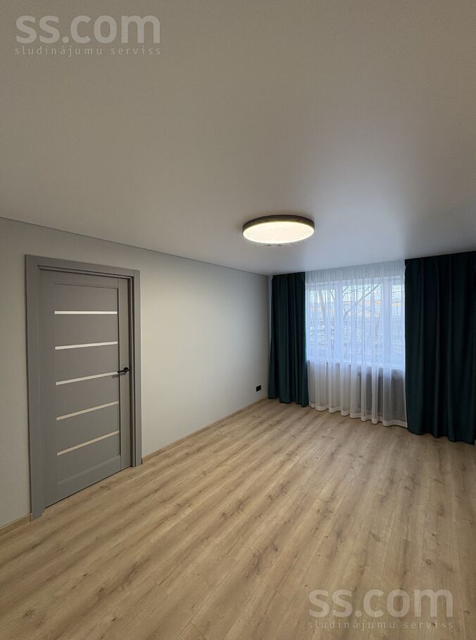 Dzelzavas 11, Rīga — dzivoklis