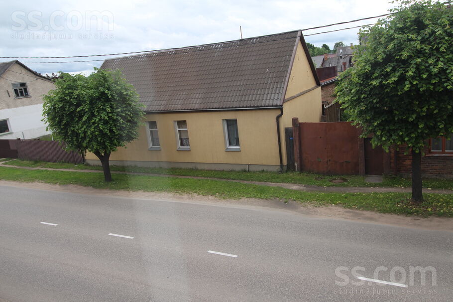 Komunālā 5, Daugavpils un raj., Daugavpils — dzivoklis