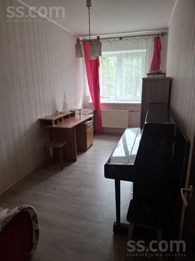 Vītiņu 4b, Dobele un raj., Auce — dzivoklis