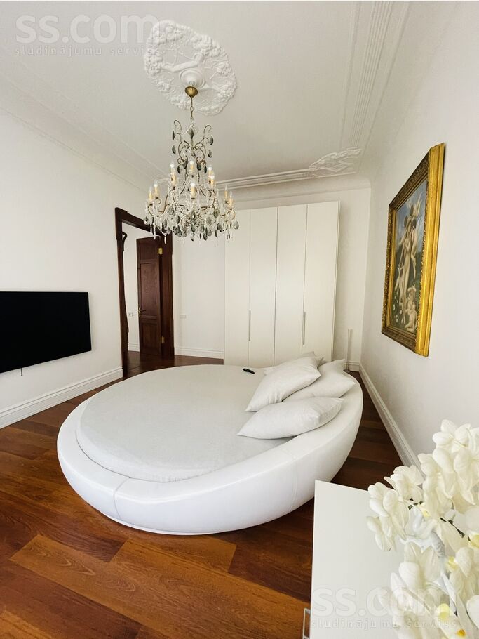 Brīvības 105, Rīga — dzivoklis