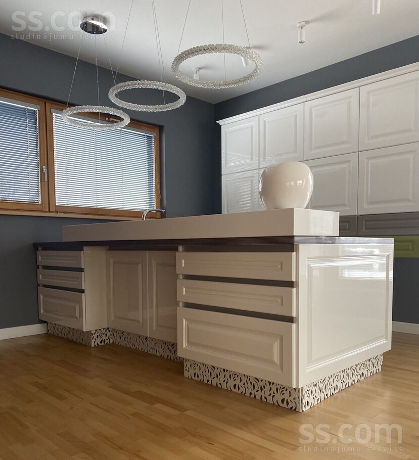 Zvejnieku 14, Ogre un raj., Ikšķile — maja