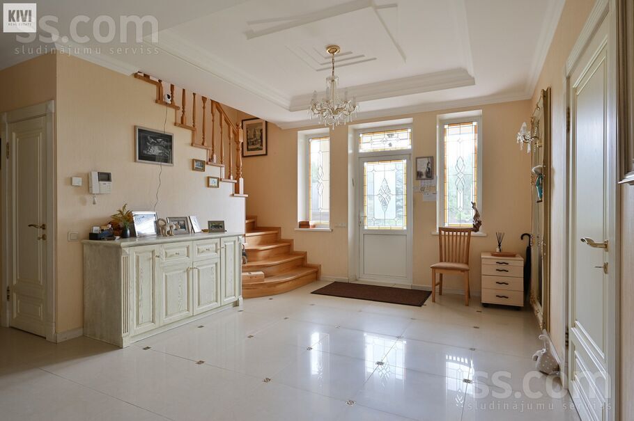 Planīcas, Rīga — maja