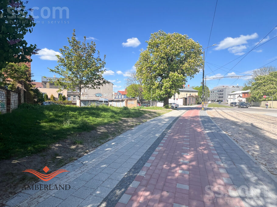 Katoļu 6, Liepāja un raj., Liepāja — zeme