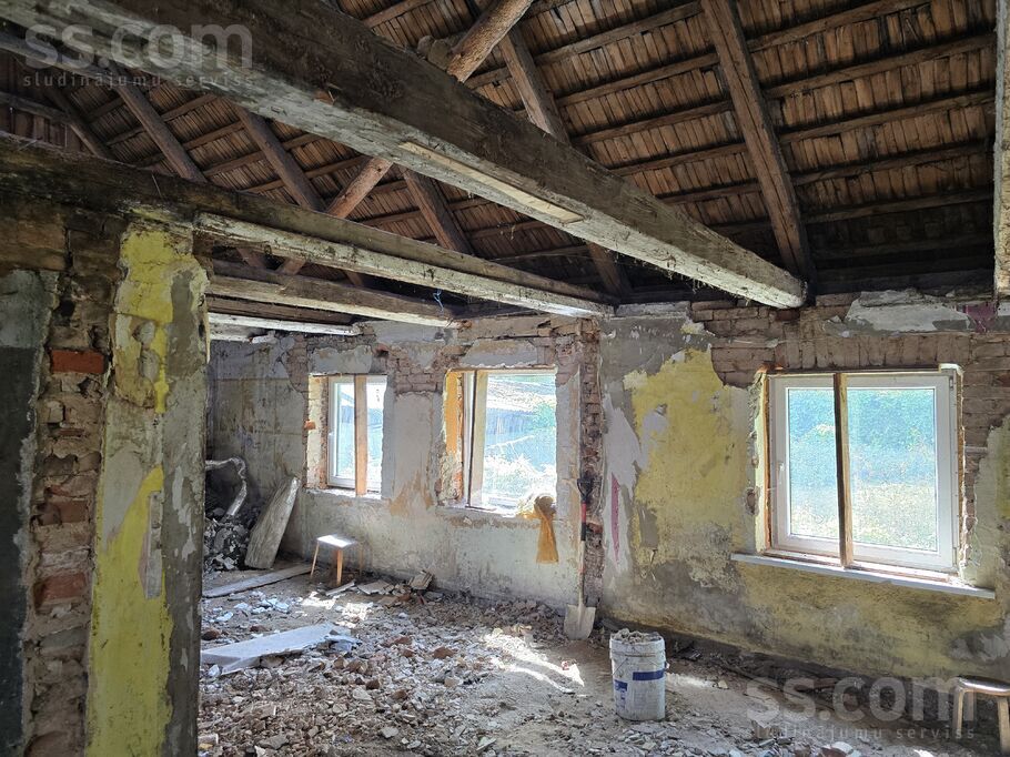 Jelgavas 33a, Kuldīga un raj., Kuldīga — maja