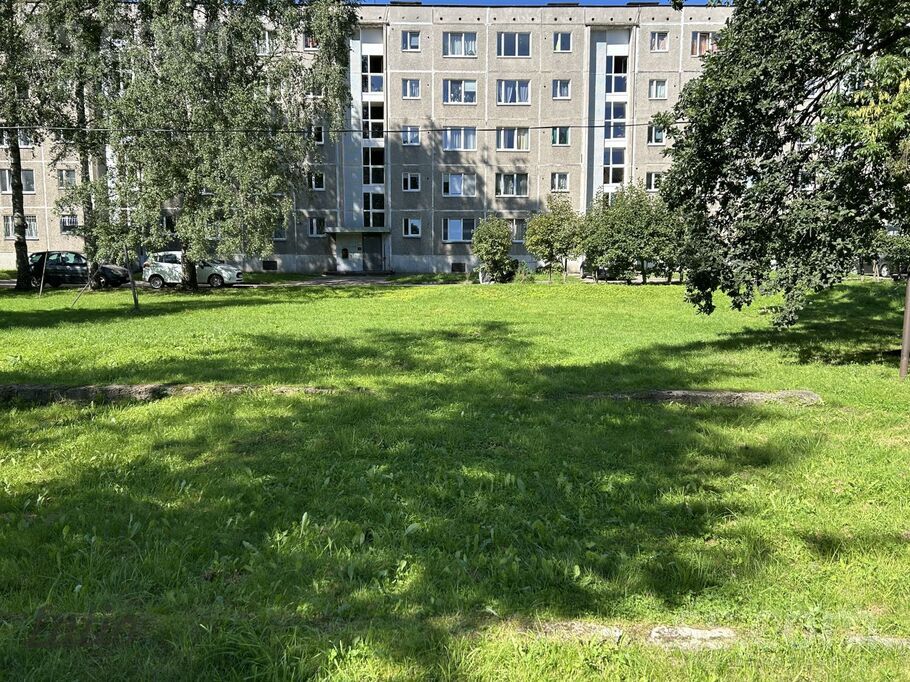 Reņģes, Rīga — zeme