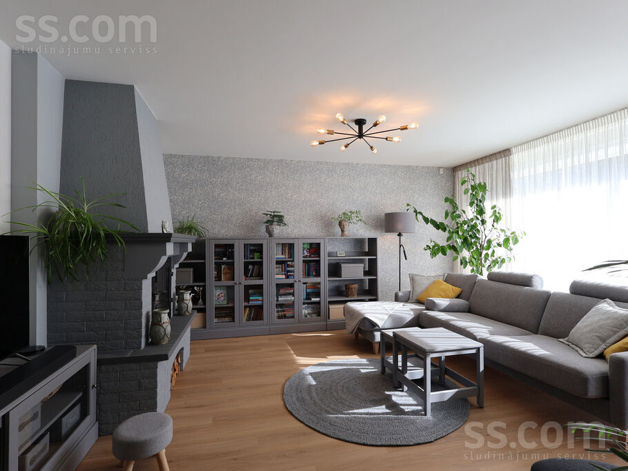 Zirņu iela 51, Liepāja un raj., Liepāja — maja