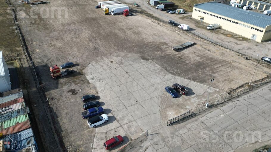 Vējstūru 36, Rīga — zeme