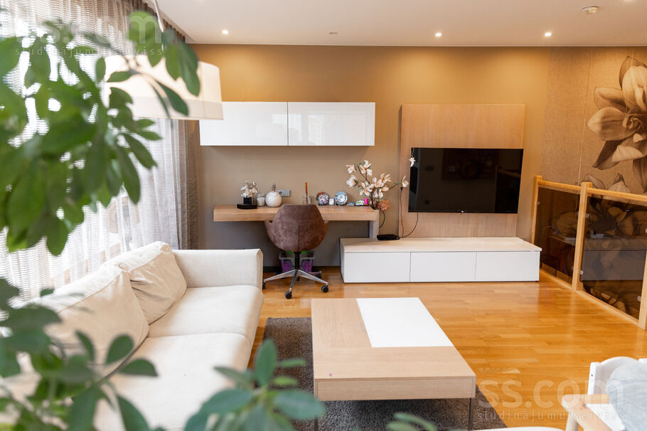 Rietumkrasta 1, Liepāja un raj., Liepāja — dzivoklis