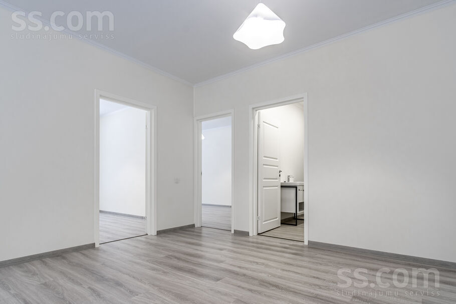 Elizabetes 24, Spilve, Rīgas rajons, Babītes pag. — maja