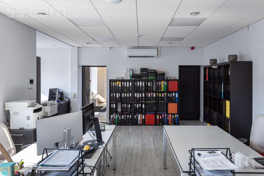 Sadovņikova 21, Rīga — birojs