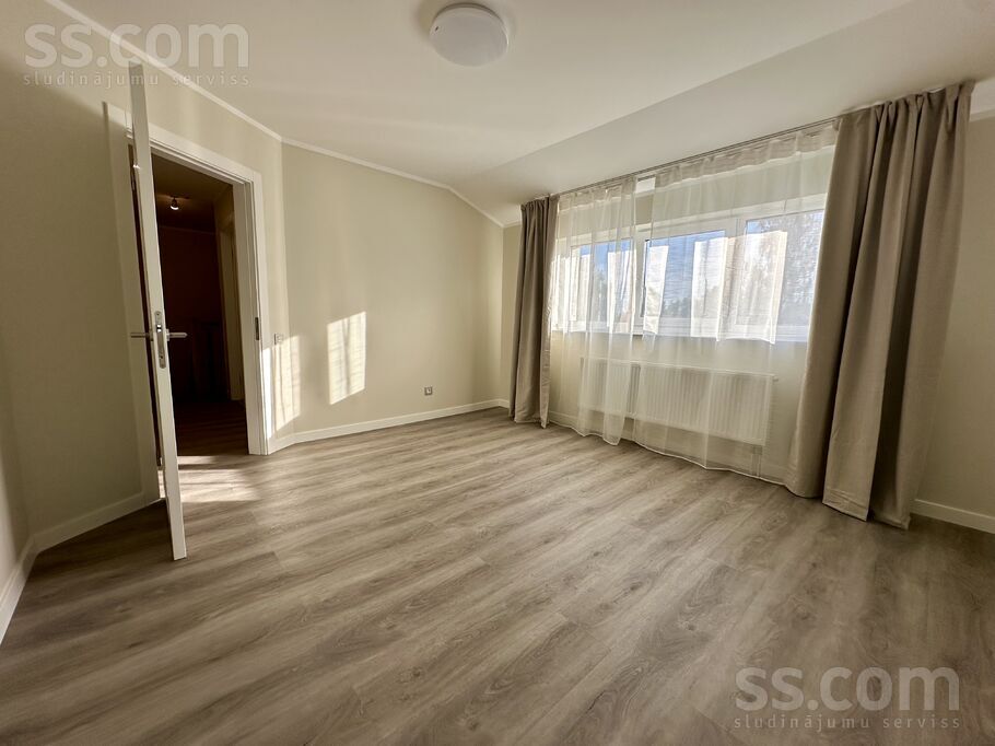 Āķu iela 1, Baltezers, Rīgas rajons, Ādažu nov. — maja