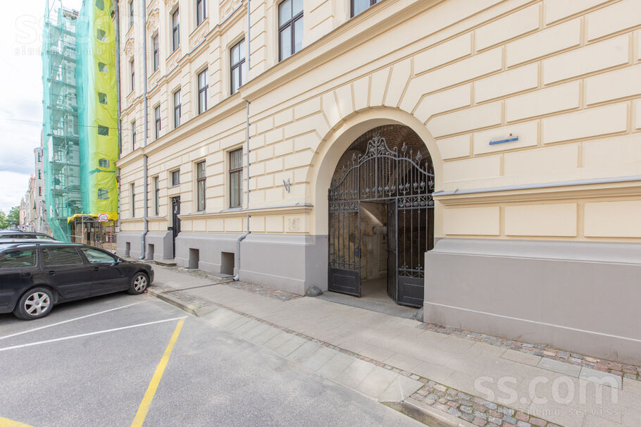 Stabu 60, Rīga — birojs