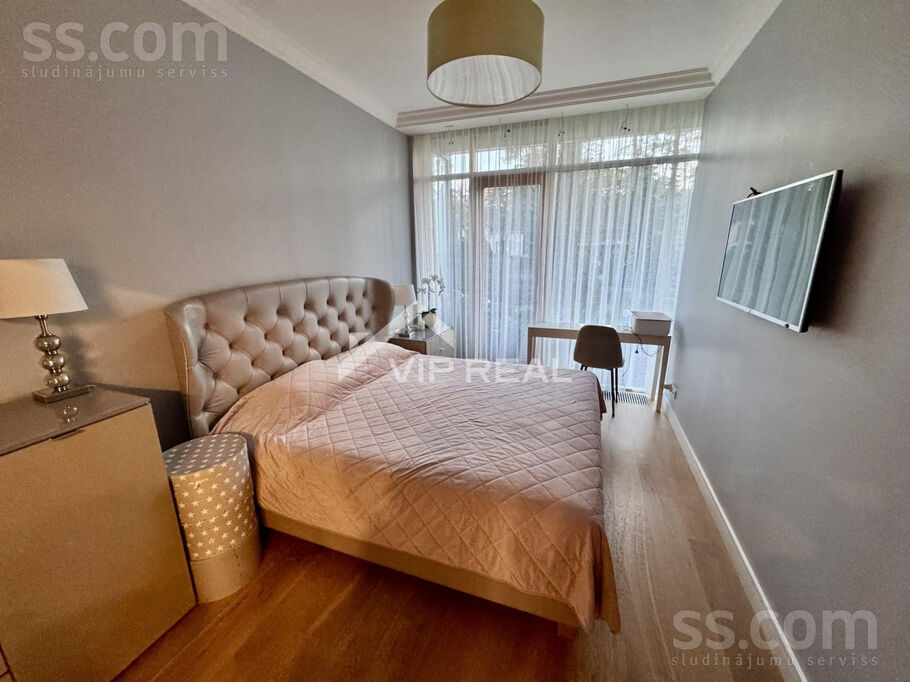 Dzintaru prospekts 13, Jūrmala — dzivoklis