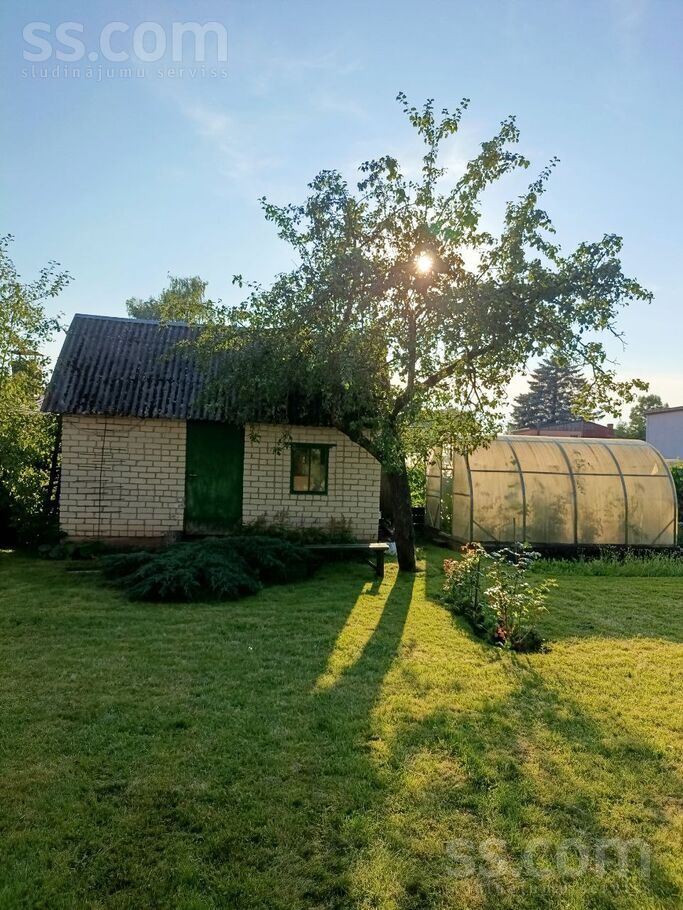 Dārziņu Krasta iela 18, Ogre un raj., Ogre — maja